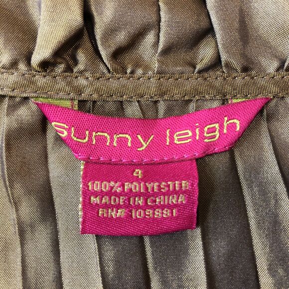 Sunny Leigh Blouse Women 4 Bronze Accordion Ruffle Wrap Flare Cuffs Formal Top - Picture 9 of 12